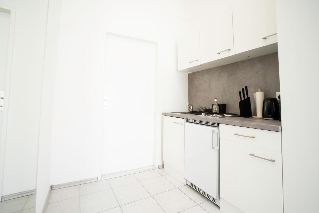Modern 1-Bedroom Apartment Next To Praterstern Wina Bagian luar foto